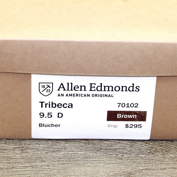Allen Edmonds TRIBECA 9.5 D Brown * new Flannel Bags (add $15 Cedar Trees)